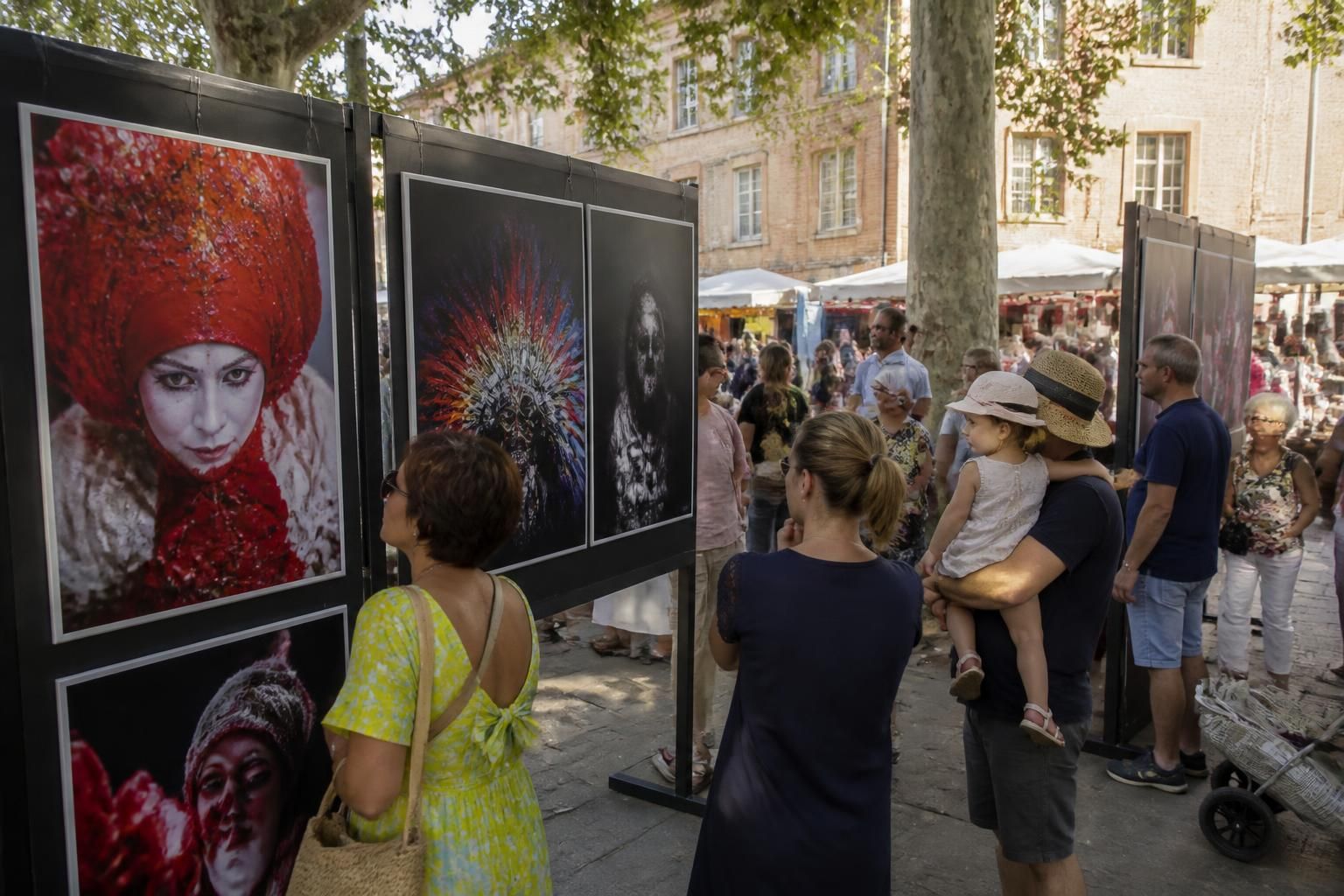 découvrez la galerie d’images émouvantes dédiée à claude galaup à montauban, qui rend hommage à son héritage et à son influence artistique.