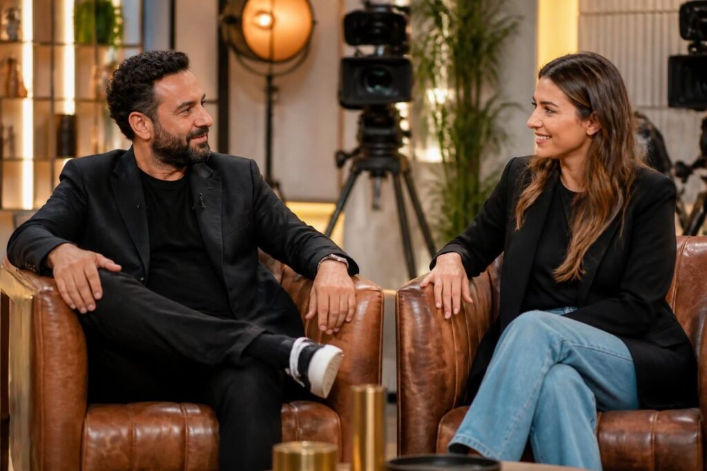 découvrez les confidences inédites de cyril hanouna sur sa relation avec shana loustau et ce qu'il dévoile sur sa vie amoureuse dans cette interview exclusive.